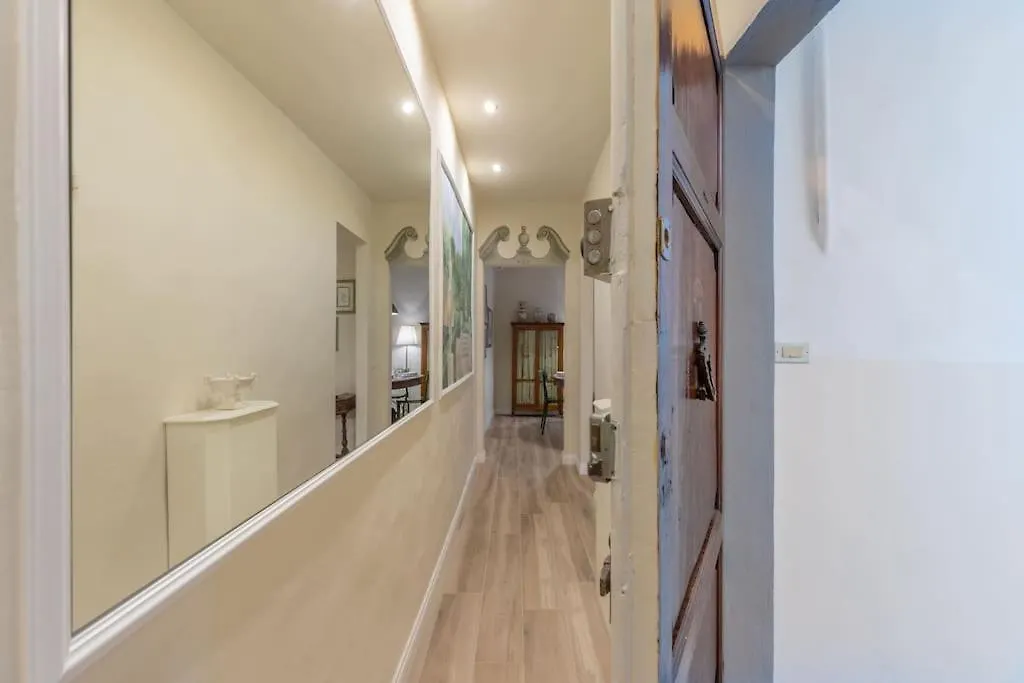 Oltrarno Family Suite In Florenz