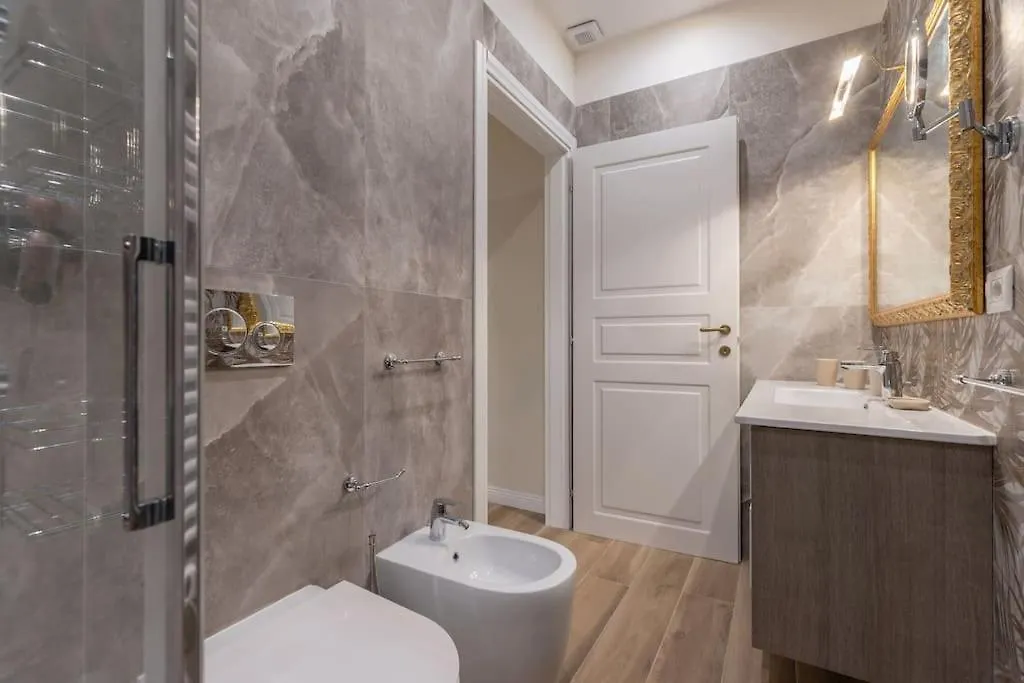 Oltrarno Family Suite In Florenz